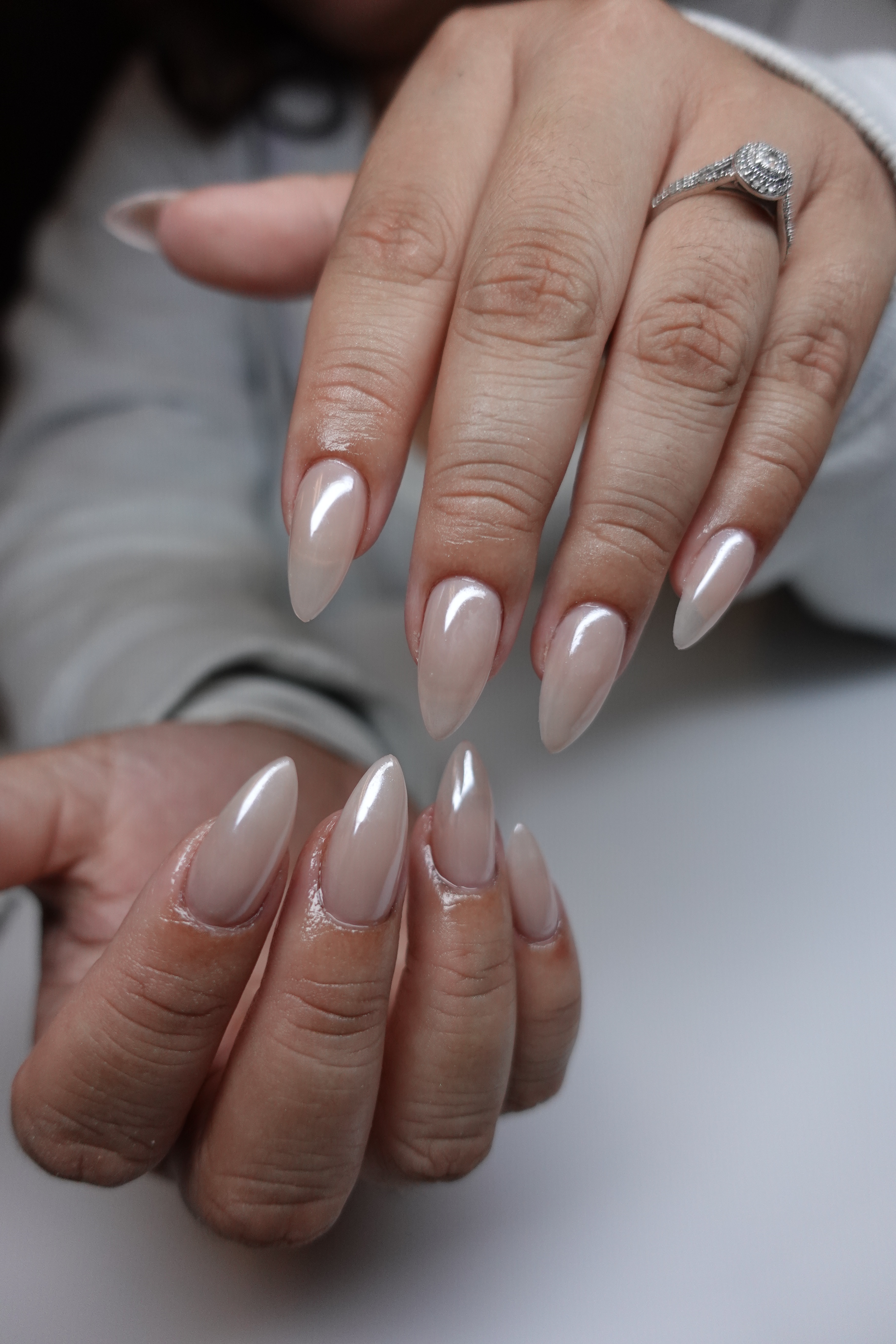 Elegant nail design with geometric patterns